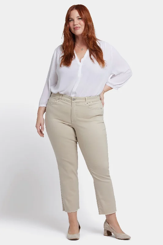 Marilyn Straight Ankle Jeans In Plus Size - Feather